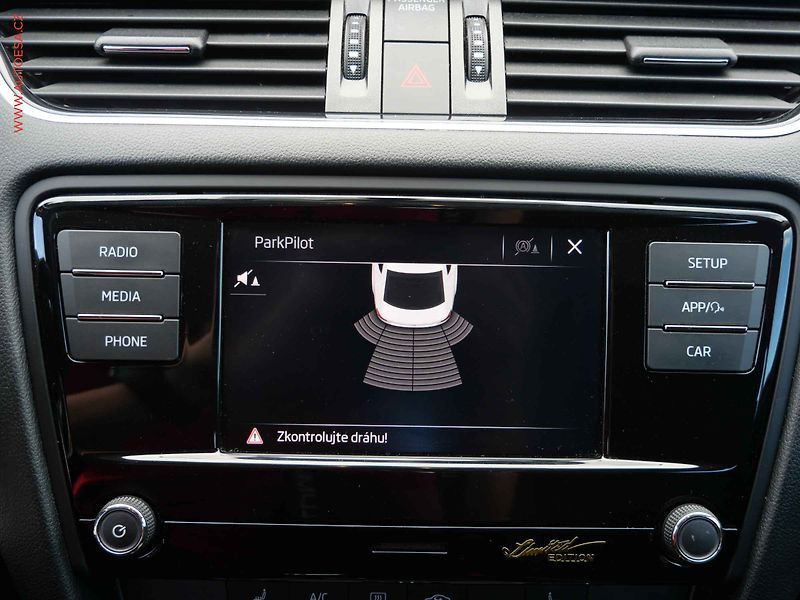 Škoda Octavia (2018) 1.4 TSi, ČR - fotka 22 z 24