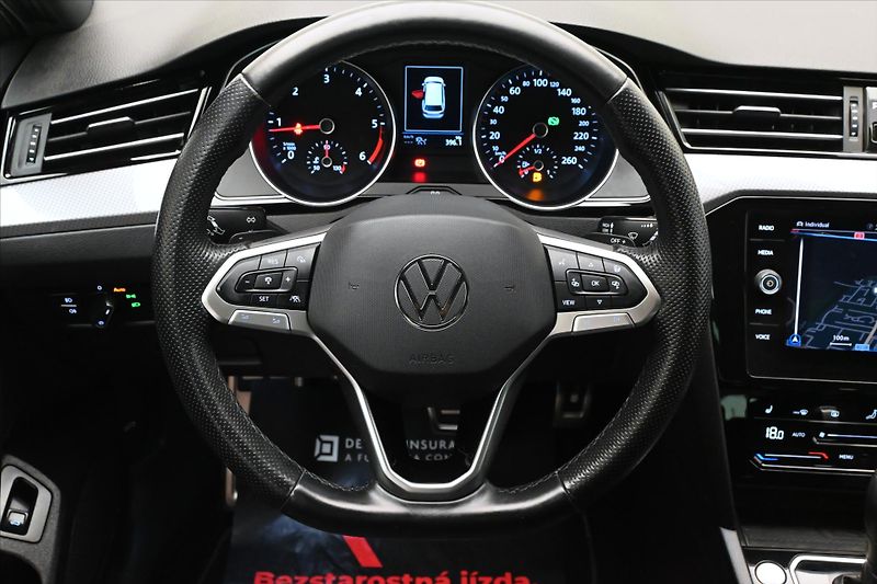 Volkswagen Passat 2,0 TDI 147kW 4x4 DSG Alltrack - fotka 18 z 33