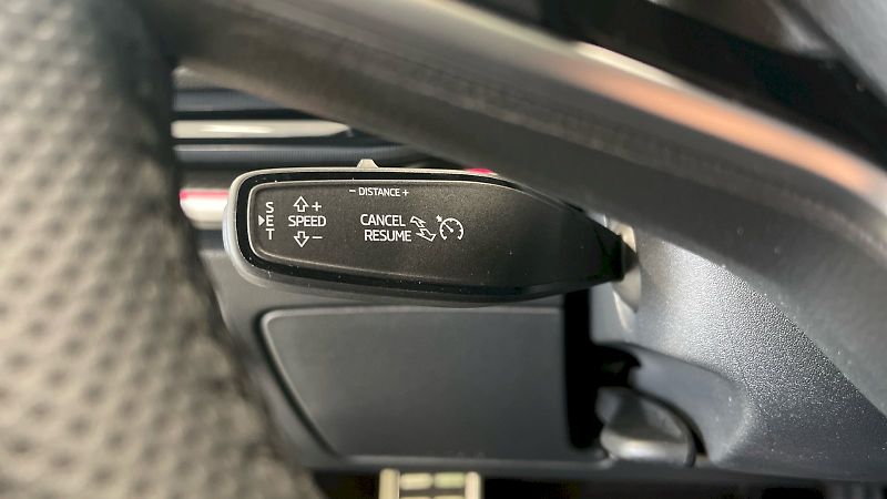 Škoda Superb (2025) kombi Sportline iV 1.5TSI 110k - fotka 29 z 37