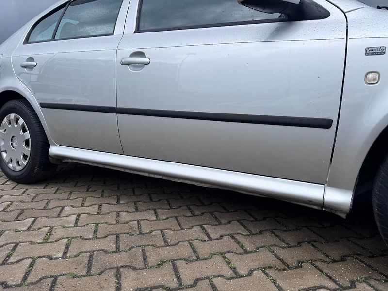 Škoda Octavia (2003) 1,6 SR 75 KW 2 MAJ STK KM - fotka 18 z 42