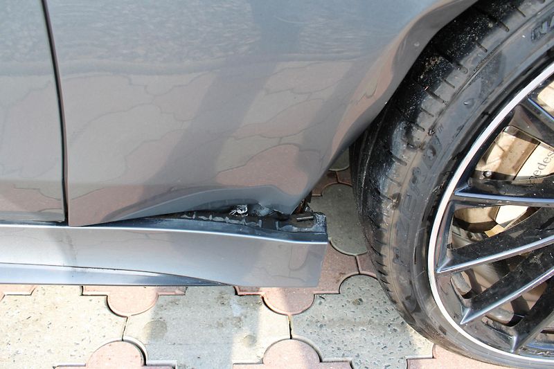 Mercedes-Benz CLS 400d 4MATIC*AMG*Burmester* - fotka 23 z 31