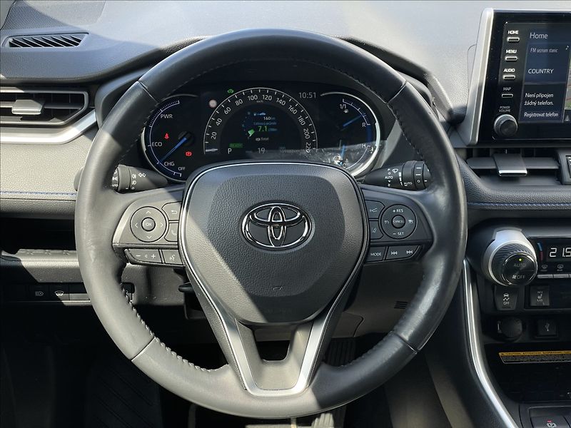 Toyota RAV4 2,5 Hybrid e-CVT Selection NAV - fotka 8 z 23