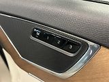 Volvo XC90 (2017) D5 AWD Drive-E Inscrip Panoram - náhled 30