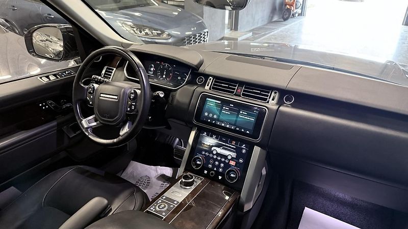 Land Rover Range Rover (2022) D350,VOGUE,ZÁRUKA - fotka 25 z 42