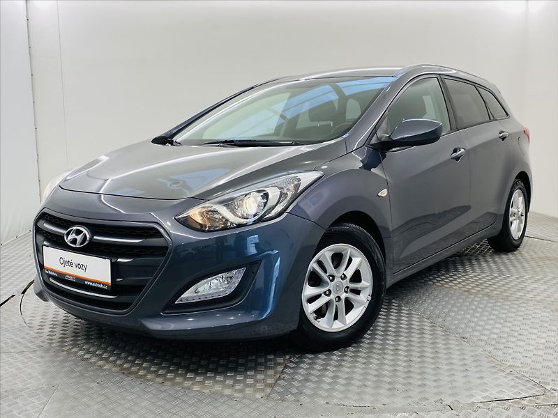 Hyundai i30 1,6 GDi 99 kW 1.maj. ČR Komfor - fotografie inzerátu