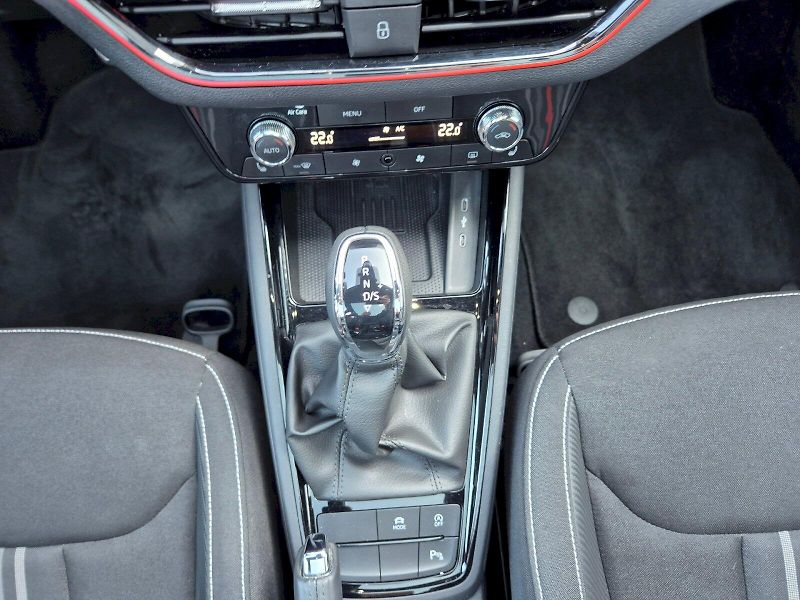 Škoda Kamiq (2025) Monte Carlo 1.0TSi 85kW 7°auto - fotka 27 z 30
