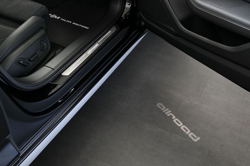 Audi A6 Allroad 50TDI 210kW Webasto TZ HD Soft - fotka 22 z 50