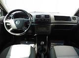 Škoda Fabia II 1.2i Ambition 1.maj. - náhled 10