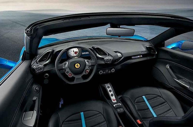 Ferrari 488 Spider.