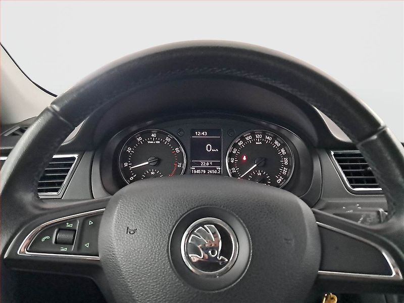 Škoda Rapid (2013) 1.2 TSI, Tempomat - fotka 16 z 16