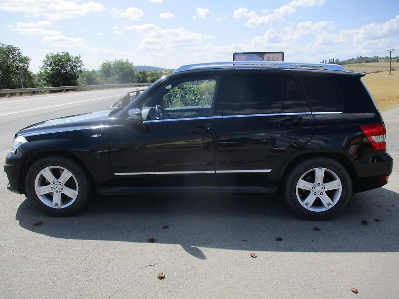Mercedes-Benz GLK 220 CDi*4MATIC*BLUEEFF*TZ*AMG - fotka 9 z 37