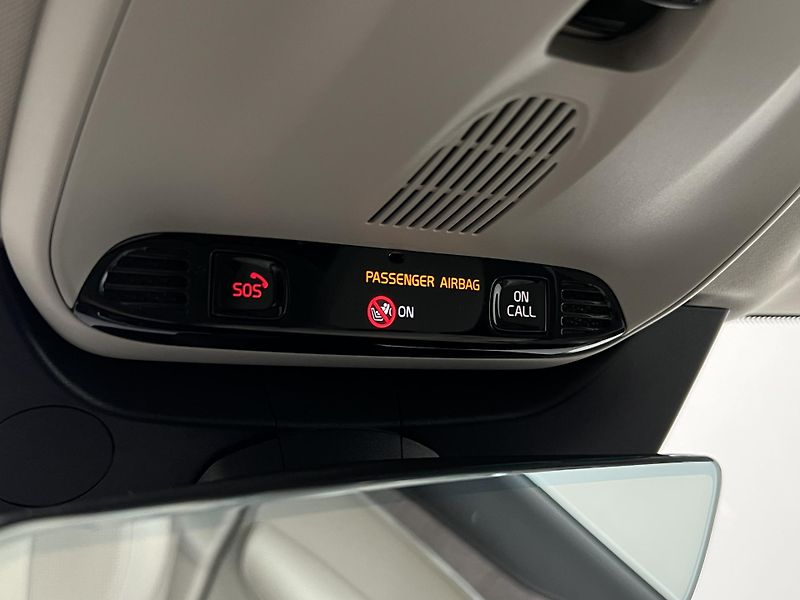 Volvo XC90 B5 AWD INSCRIPTION  - fotka 41 z 44