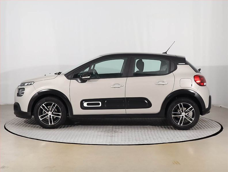 Citroën C3 (2020) 1.2 PureTech, Serv.kniha - fotka 3 z 21