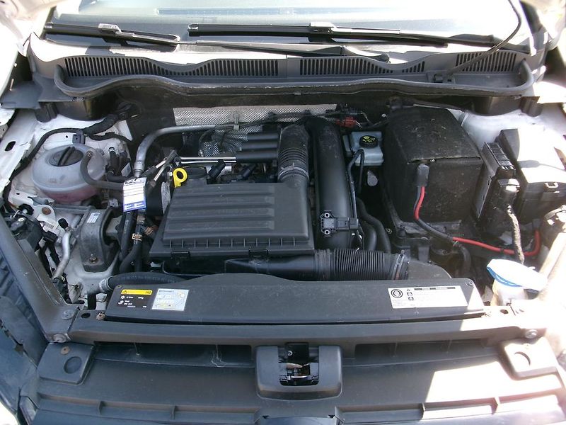 Volkswagen Golf Sportsvan 1.2 TSi KOUPENO ČR,1.MAJITEL - fotka 13 z 14