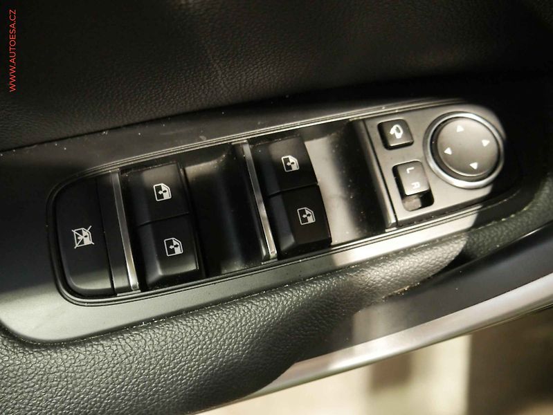 Kia XCeed (2023) 1.5 T-GDI, ČR, GT-line, AT - fotka 18 z 21