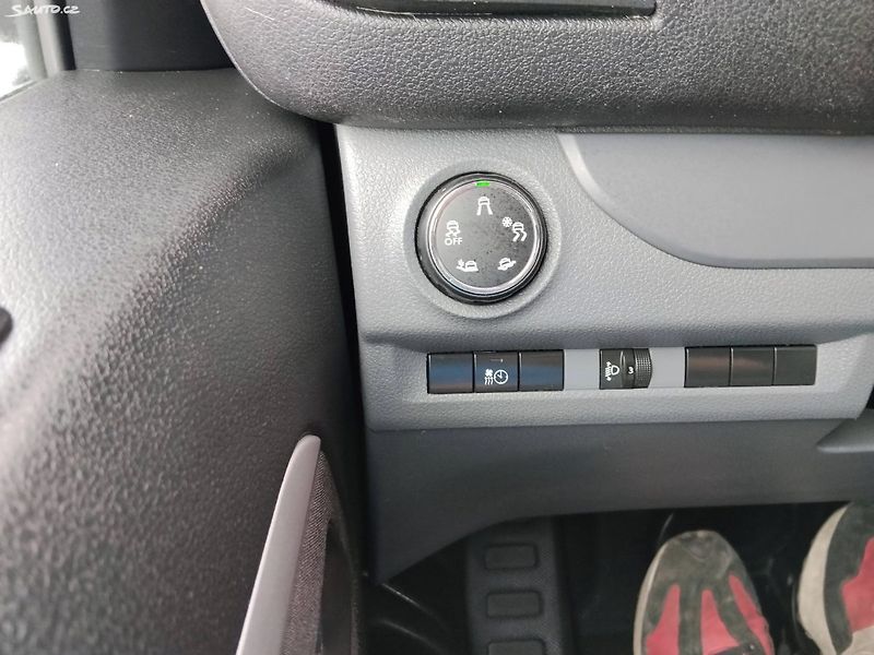 Opel Vivaro (2021) - fotka 19 z 28