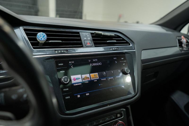 Volkswagen Tiguan Allspace (2019) 2.0 TSI 162 kW 4Motion R-Line - fotka 14 z 30