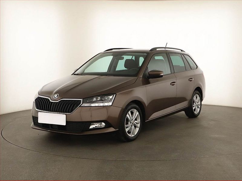 Škoda Fabia (2021) Style 1.0 TSI, Automat - fotka 2 z 15