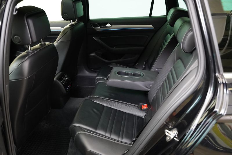 Volkswagen Passat - fotka 23 z 26