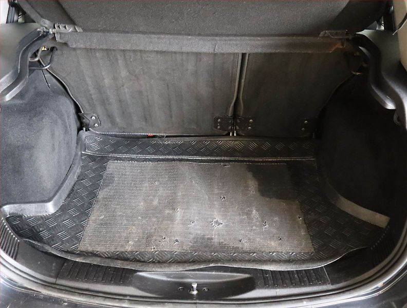 Ford Fusion (2008) 1.4, po STK, Tažné - fotka 14 z 17