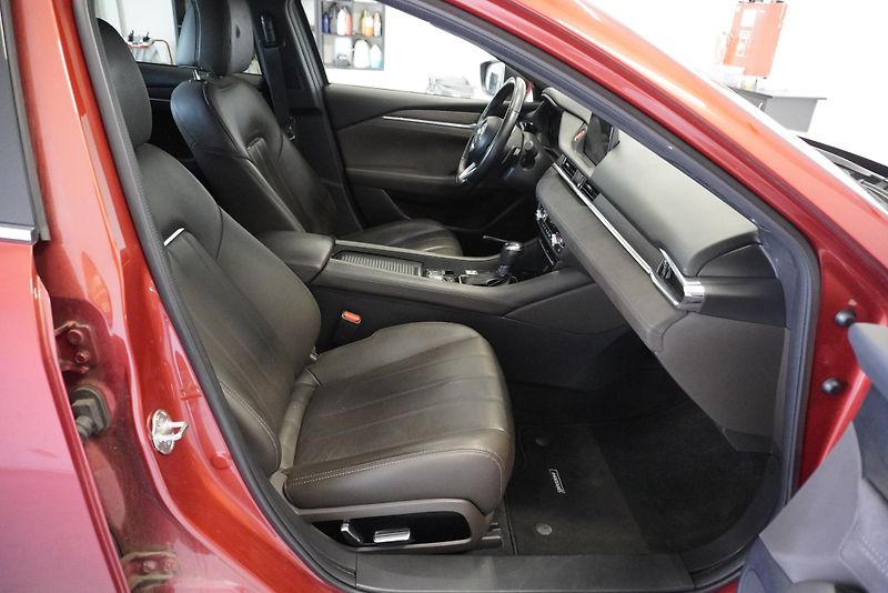 Mazda 6 2,5 SKYACTIV-G OPTIMUM AUT. - fotka 28 z 30