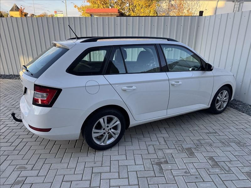 Škoda Fabia 1,0 TSI DPH tažné 1maj původČR - fotka 13 z 50