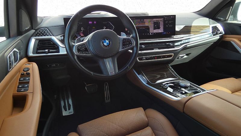 BMW X5 30d xDrive M Sport - fotka 5 z 26