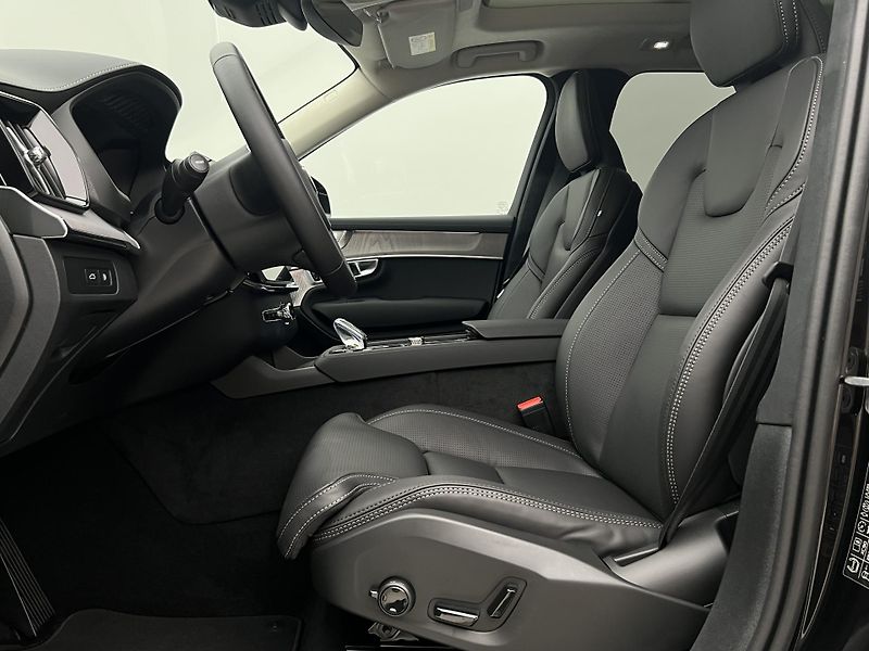 Volvo XC90 (2026) T8 AWD RECHARGE ULTRA BRIGHT - fotka 3 z 51