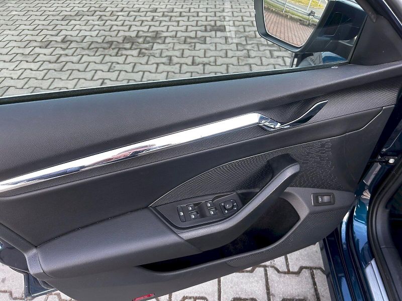 Škoda Octavia (2023) Combi 2.0 TDI 85kW MP6 Style - fotka 24 z 35