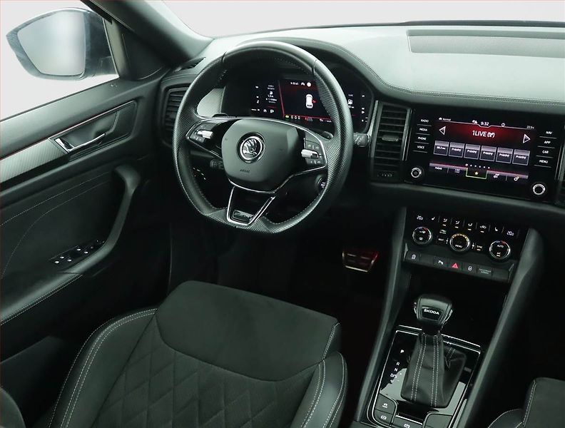 Škoda Kodiaq (2023) Sportline 2.0 TDI - fotka 7 z 23