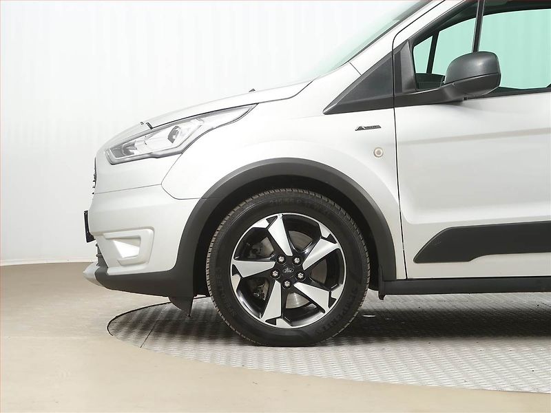 Ford Tourneo Connect (2021) Maxi Active 1.5 EcoBlue, 5Míst - fotka 14 z 17