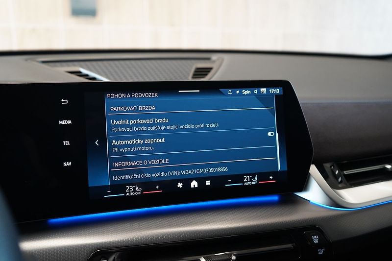 BMW X2 20i sDrive, M Paket - fotka 28 z 41