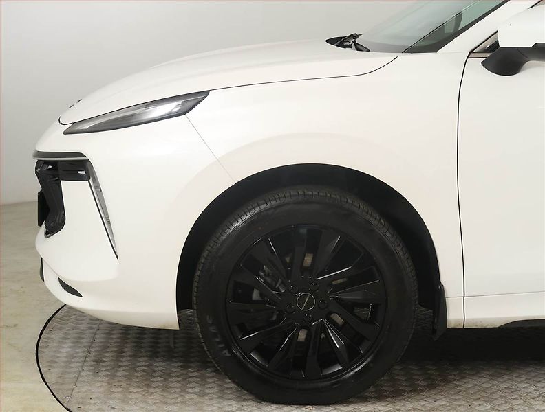 Dongfeng T5 EVO (2024) Luxury 1.5 Turbo - fotka 15 z 27
