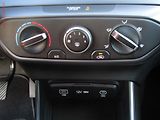 Hyundai i20 (2024) 1.2i, 1.maj,ČR, STK2/28 - náhled 14