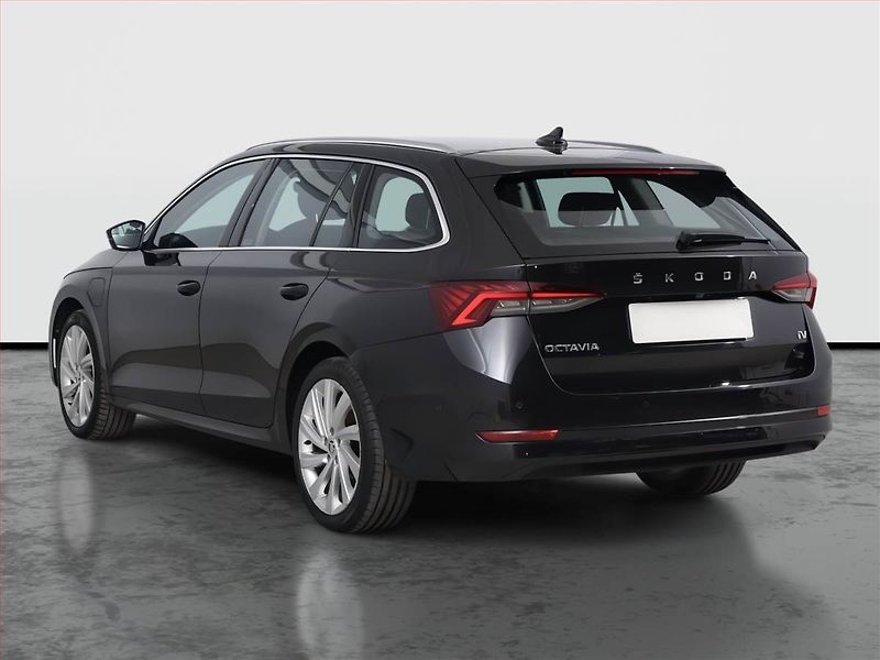Škoda Octavia (2021) Style 1.4 TSI iV - fotka 4 z 21