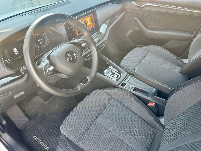 Škoda Octavia (2022) 1.5 TSI e-TEC 110kW DSG Style - fotka 6 z 25