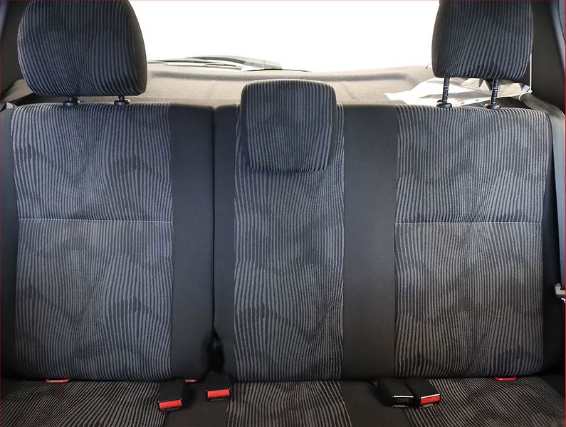 Dacia Sandero (2011) 1.2 16V - fotka 10 z 14
