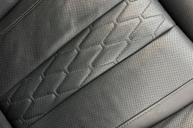 BMW X7 xDrive40d - fotka 17 z 30