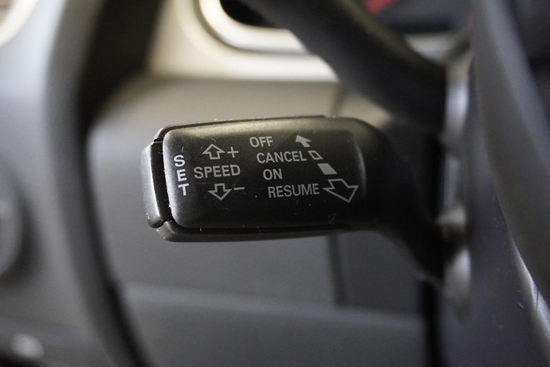 Audi Q7  4,2 TDI QUATTRO S-LINE AUT. - fotka 21 z 40