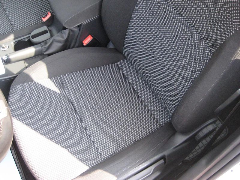 Škoda Octavia 1.4 TSi 110 kW DSG DPH Top ČR! - fotka 24 z 29