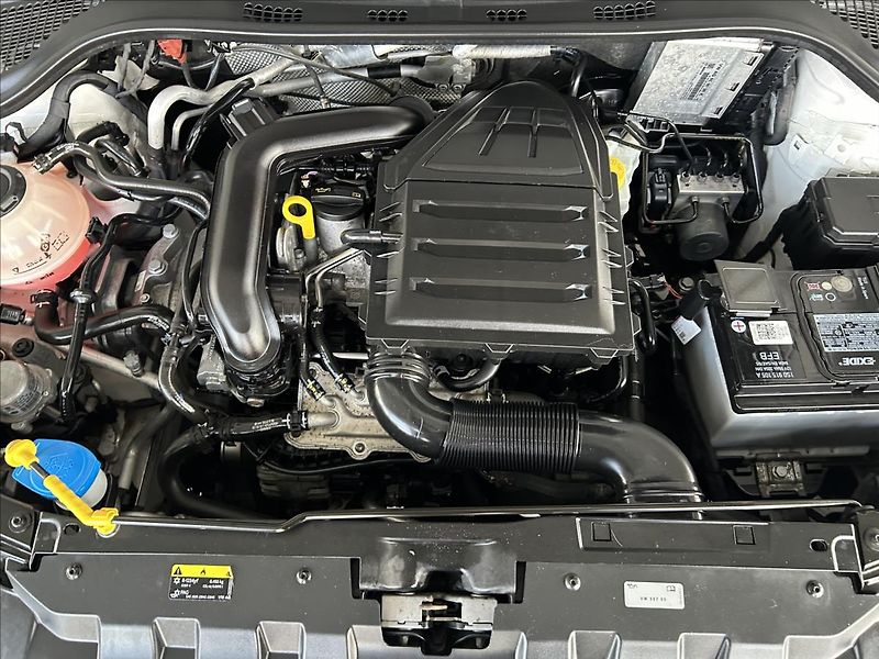 Škoda Fabia 1,0   TSI 81kW,STYLE,SERVISKA - fotka 24 z 26