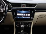 Škoda Superb (2017) Laurin&Klement 2.0 TDI 4x4 - náhled 10