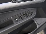 Volkswagen Golf (2023) LIFE 1.0TSI 81KW - náhled 30