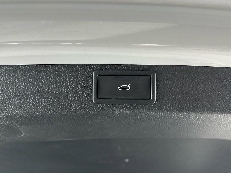 Škoda Karoq (2025) DSG 2.0TDI 110kW 4x4 SportLine - fotka 33 z 36