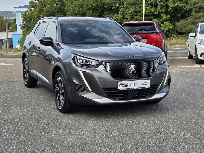 Peugeot 2008 (2023) 1.2 PT 100 ALLURE MAN6 - fotka 7 z 27