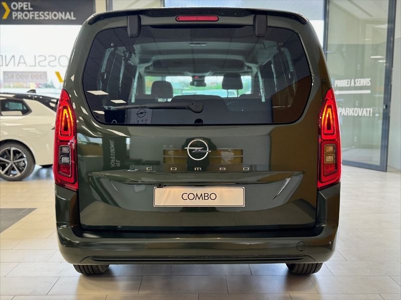 Opel Combo (2025) 1.5 Elegance Plus L2H1 MT 7 mí - fotka 5 z 12