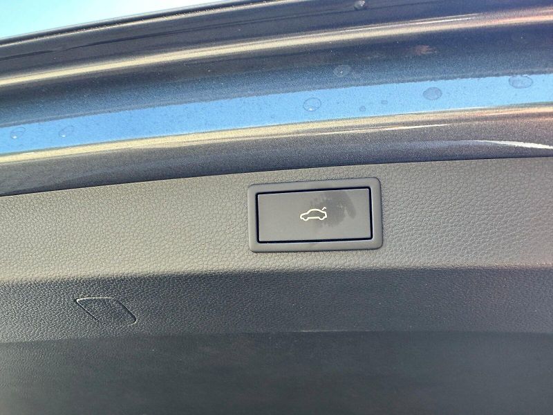 Škoda Karoq (2022) 1.5 TSI 110kW Style Exclusive - fotka 25 z 27