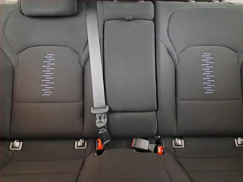 Hyundai i30 (2019) Style 1.4 T-GDI, ČR,1.maj - fotka 10 z 18