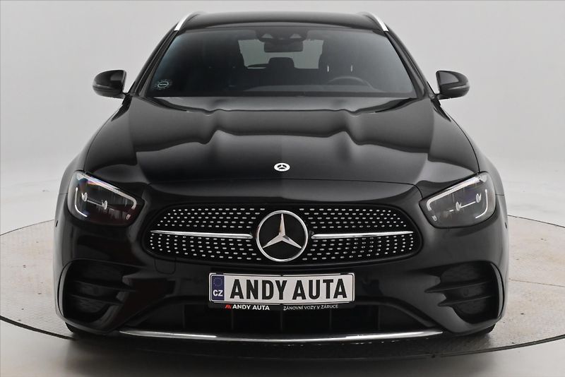 Mercedes-Benz Třídy E 2,0 220D 147kW 9G-TRONIC Záruk - fotka 2 z 30