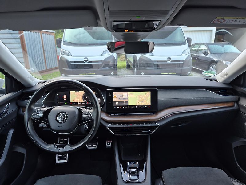 Škoda Octavia (2023) Combi Scout TDi 147kw DSG 4x4 - fotka 10 z 50